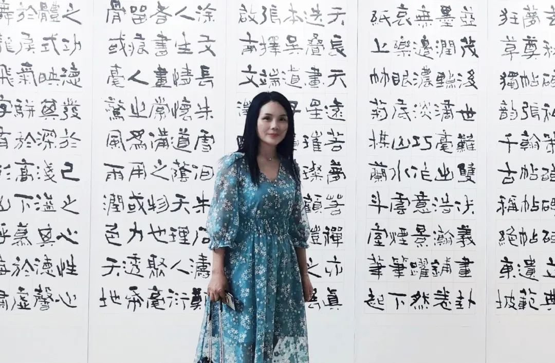 《星星·散文诗》｜蓝紫：花间的隐喻或生命的诗学